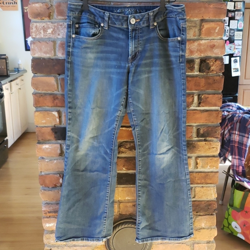 American Eagle Favorite Boyfriend Jeans size 12!